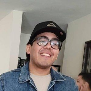 Meet your Posher, Adan